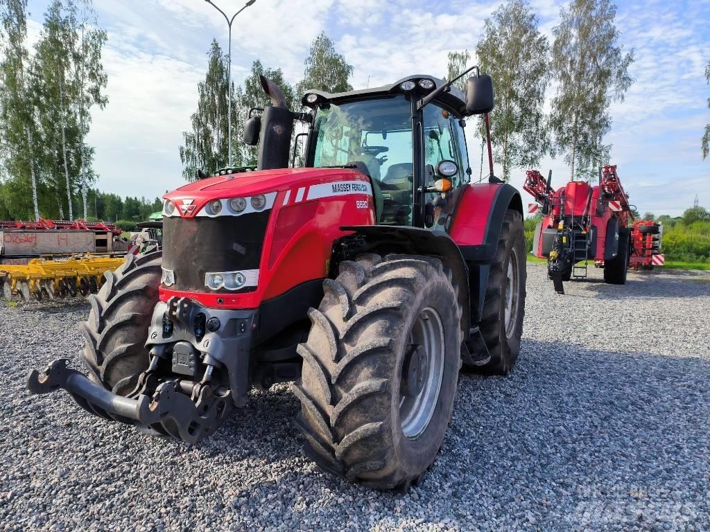 Massey Ferguson 8690 Traktori