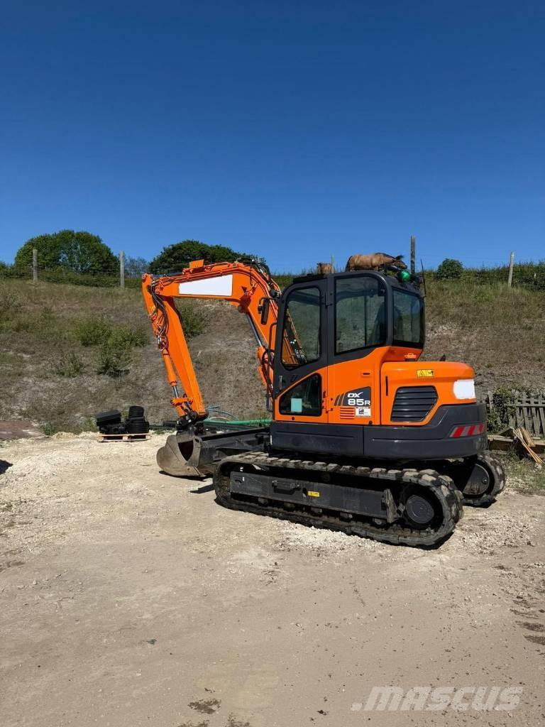 Doosan DX 85 R-3 Midi bageri 7t – 12t