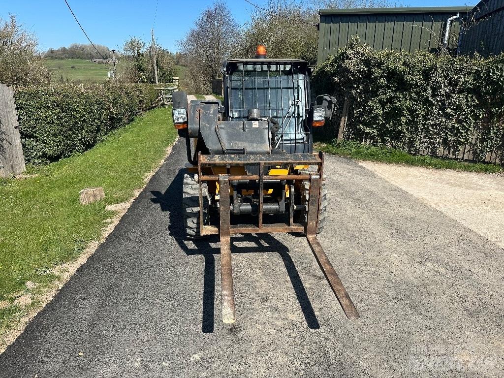 JCB 520-40 Teleskopski viljuškari