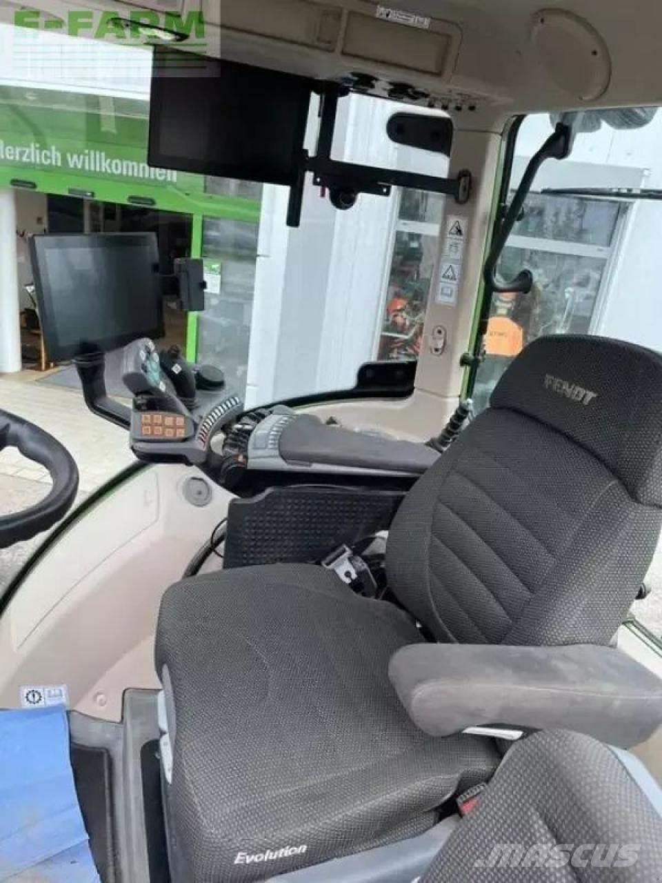 Fendt 516 vario Traktori