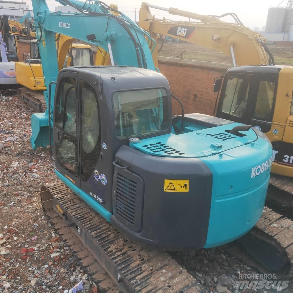 Kobelco SK 135 SR Bageri guseničari