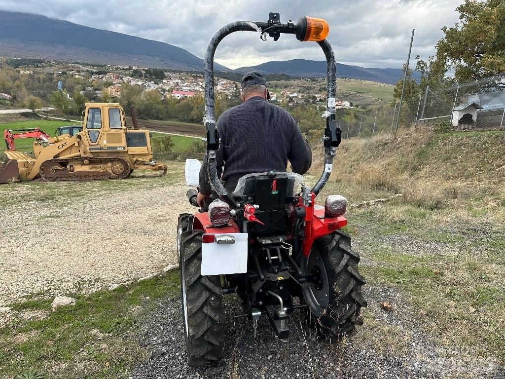  FIELDTRACK 180D Traktori