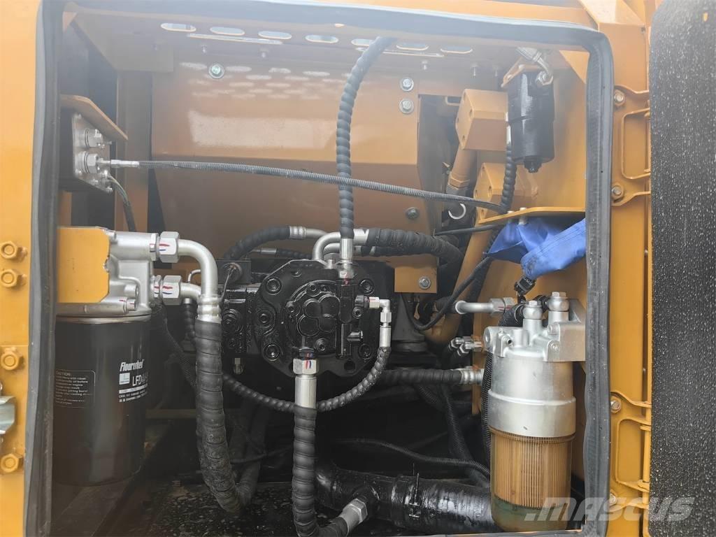 Sany SY135 C Bageri guseničari