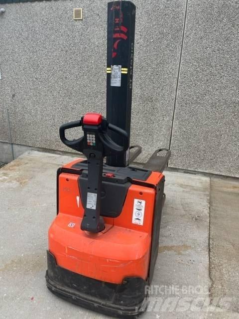 BT SWE 080 L Ručni električni viljuškar