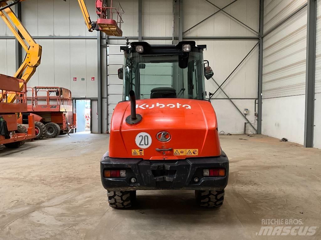 Kubota R 065 Utovarivači na točkove
