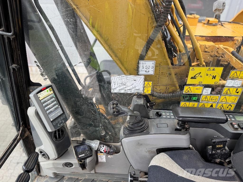 CAT 318 E L Bageri guseničari