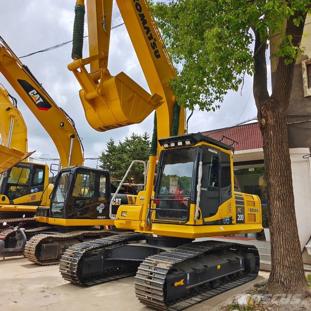 Komatsu PC 200-8 Bageri guseničari
