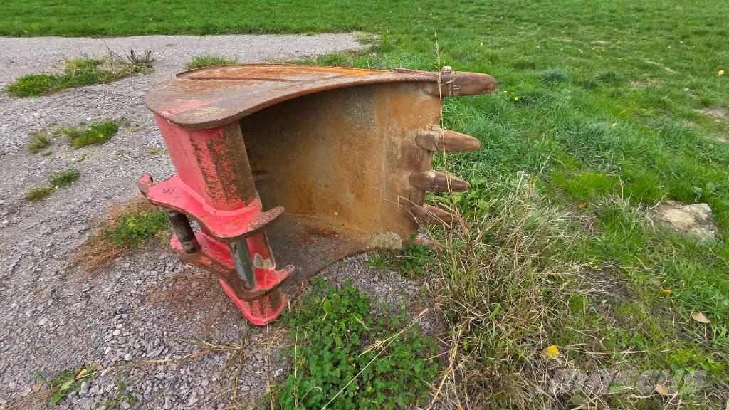 Takeuchi TB 2150 Bageri guseničari