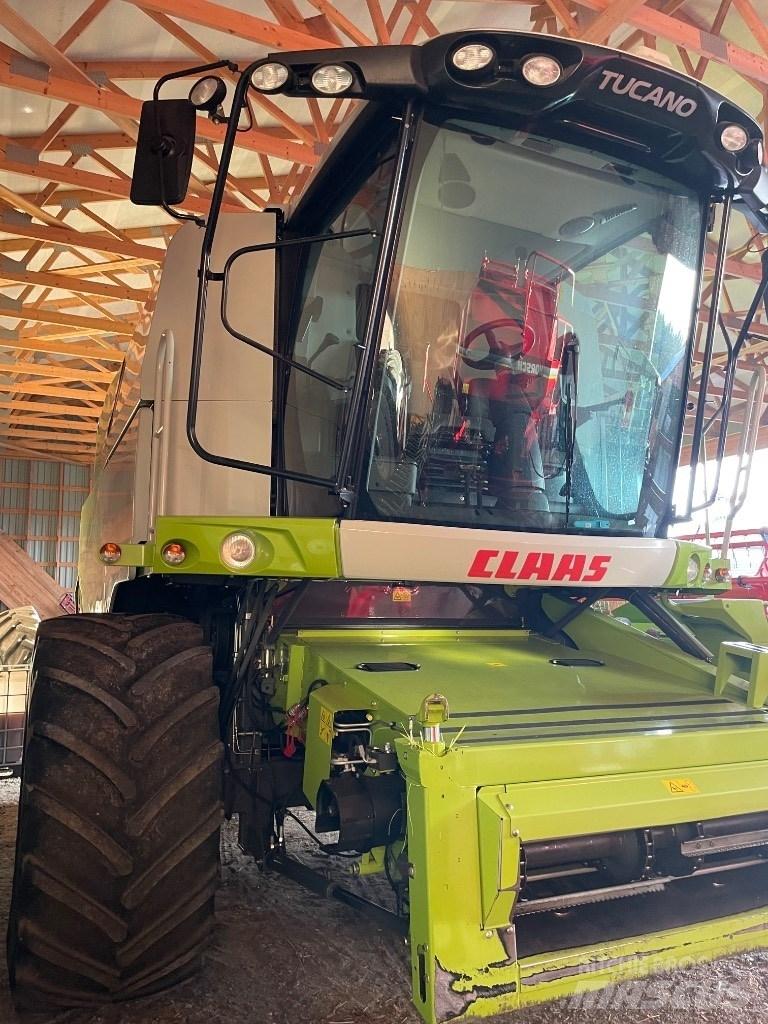 CLAAS Tucano 440 Kombajni