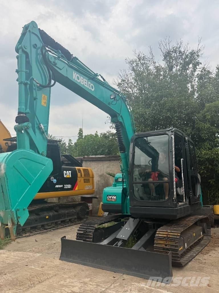 Kobelco SK 75 Midi bageri 7t – 12t