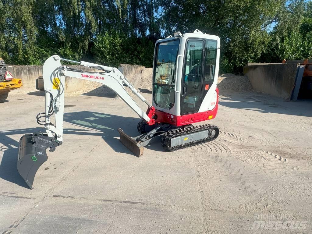 Takeuchi TB 216 Mini bageri < 7t