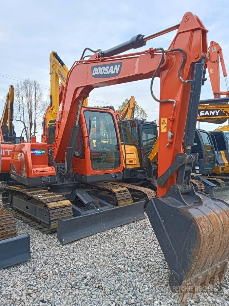 Doosan DX 75 Mini bageri < 7t