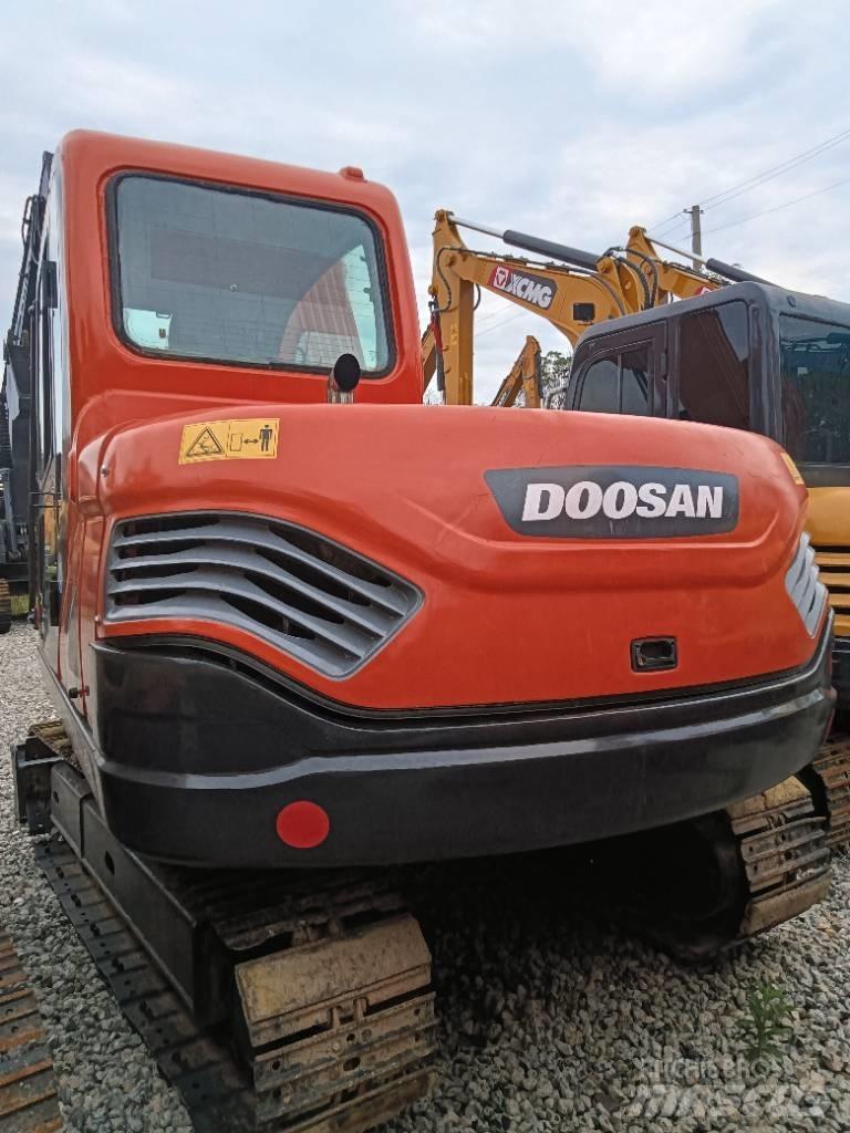 Doosan DX 75 Mini bageri < 7t