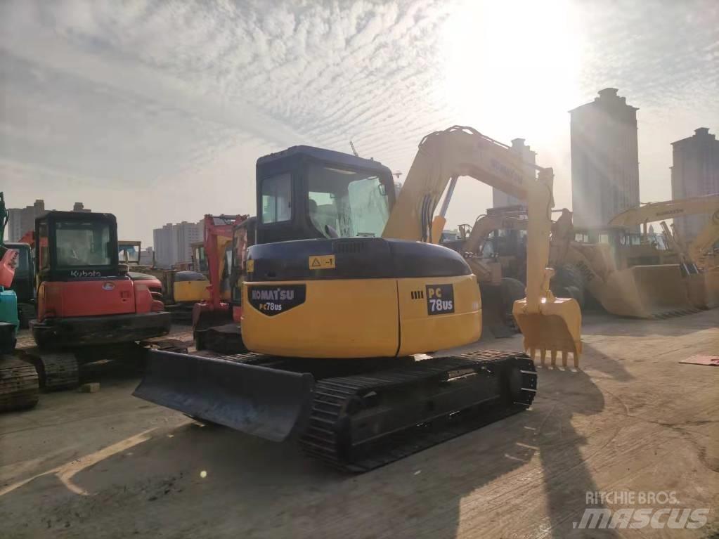 Komatsu pc78 Bageri guseničari