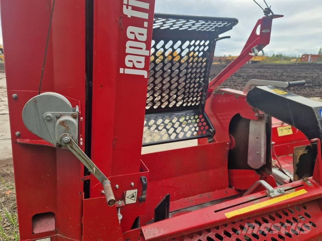 Japa 700 TR Cepači za drva, drobilice za drvo i strugači
