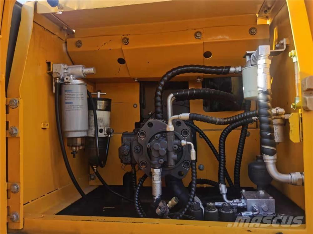 Volvo EC210B Bageri guseničari