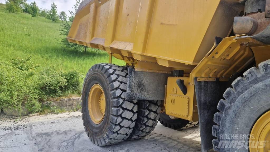 CAT 775 G Kruti damperi