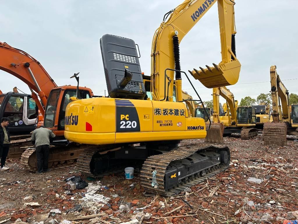 Komatsu PC 220-8M0 Bageri guseničari