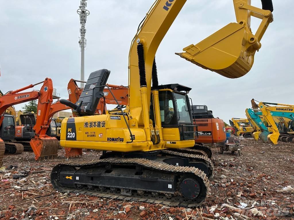Komatsu PC 220-8M0 Bageri guseničari