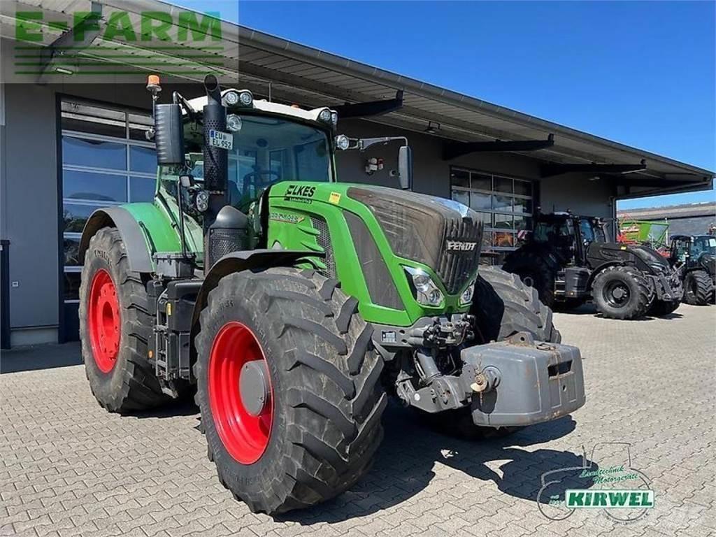 Fendt 933 vario s4 Traktori