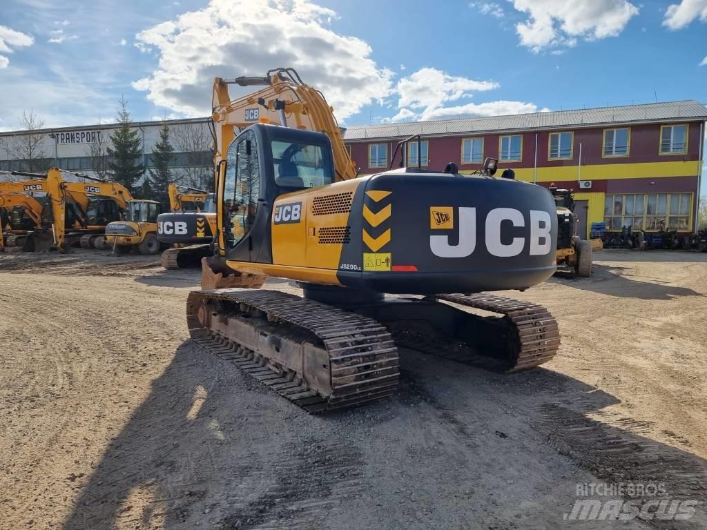 JCB JS 200 LC Bageri guseničari