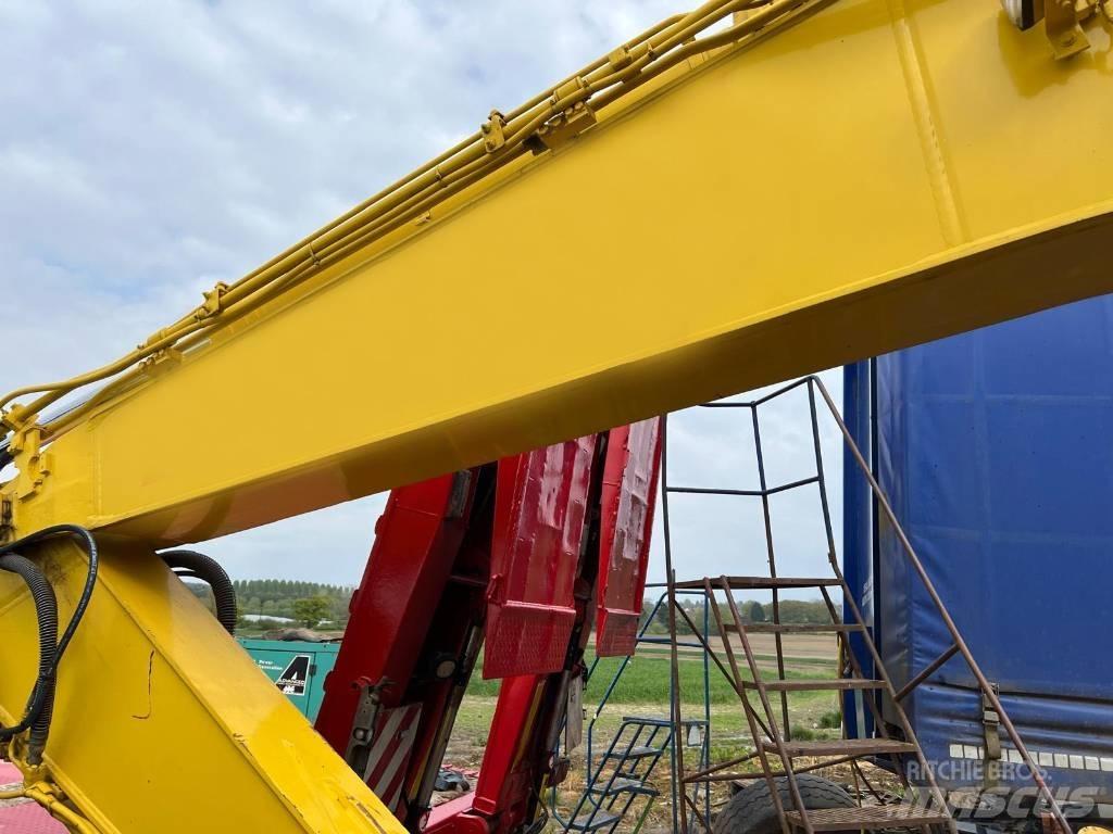Komatsu PC 228 USLC Bageri guseničari