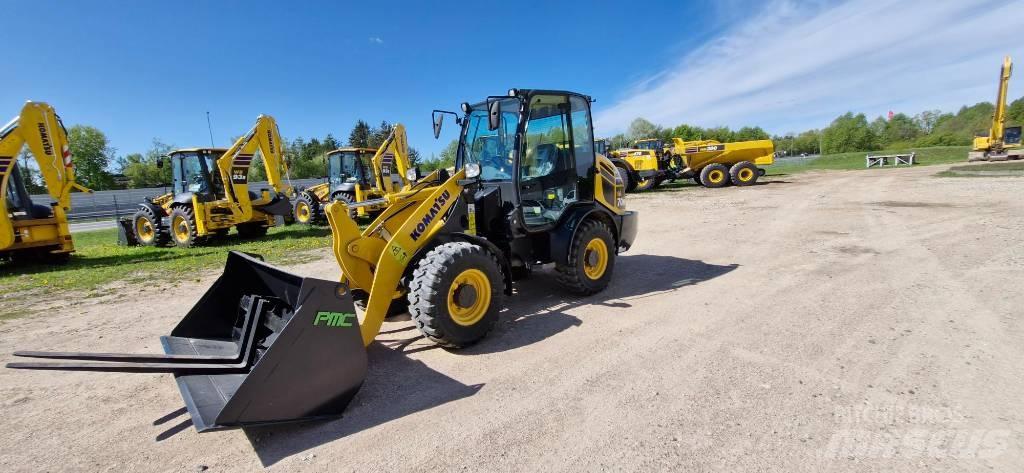 Komatsu WA 70 Utovarivači na točkove