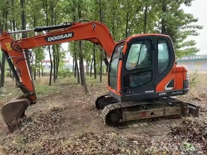 Doosan DX 75 Bageri guseničari
