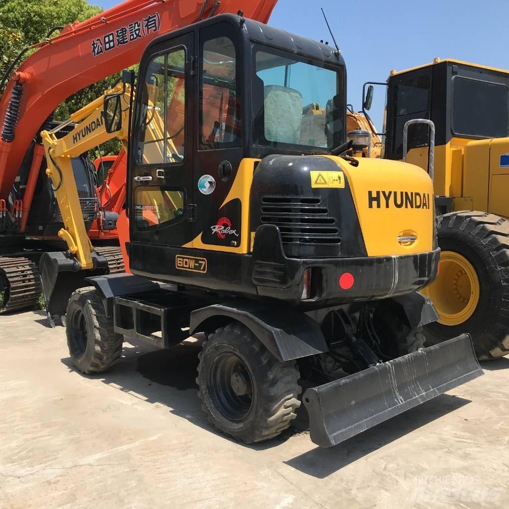 Hyundai 60 W Bageri točkaši