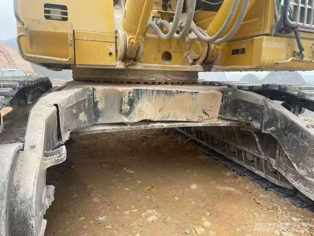 Komatsu pc850 Bageri guseničari