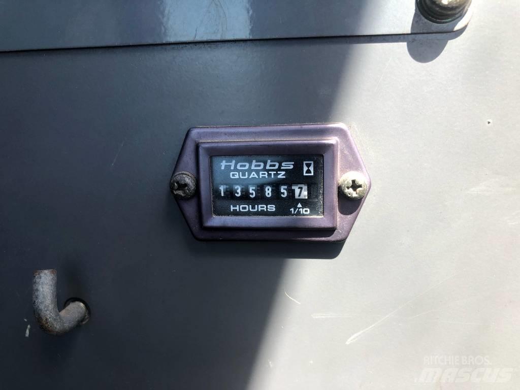 Manitowoc 10000 Derik kranovi