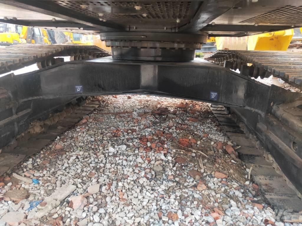 Sany SY215-9 Bageri guseničari