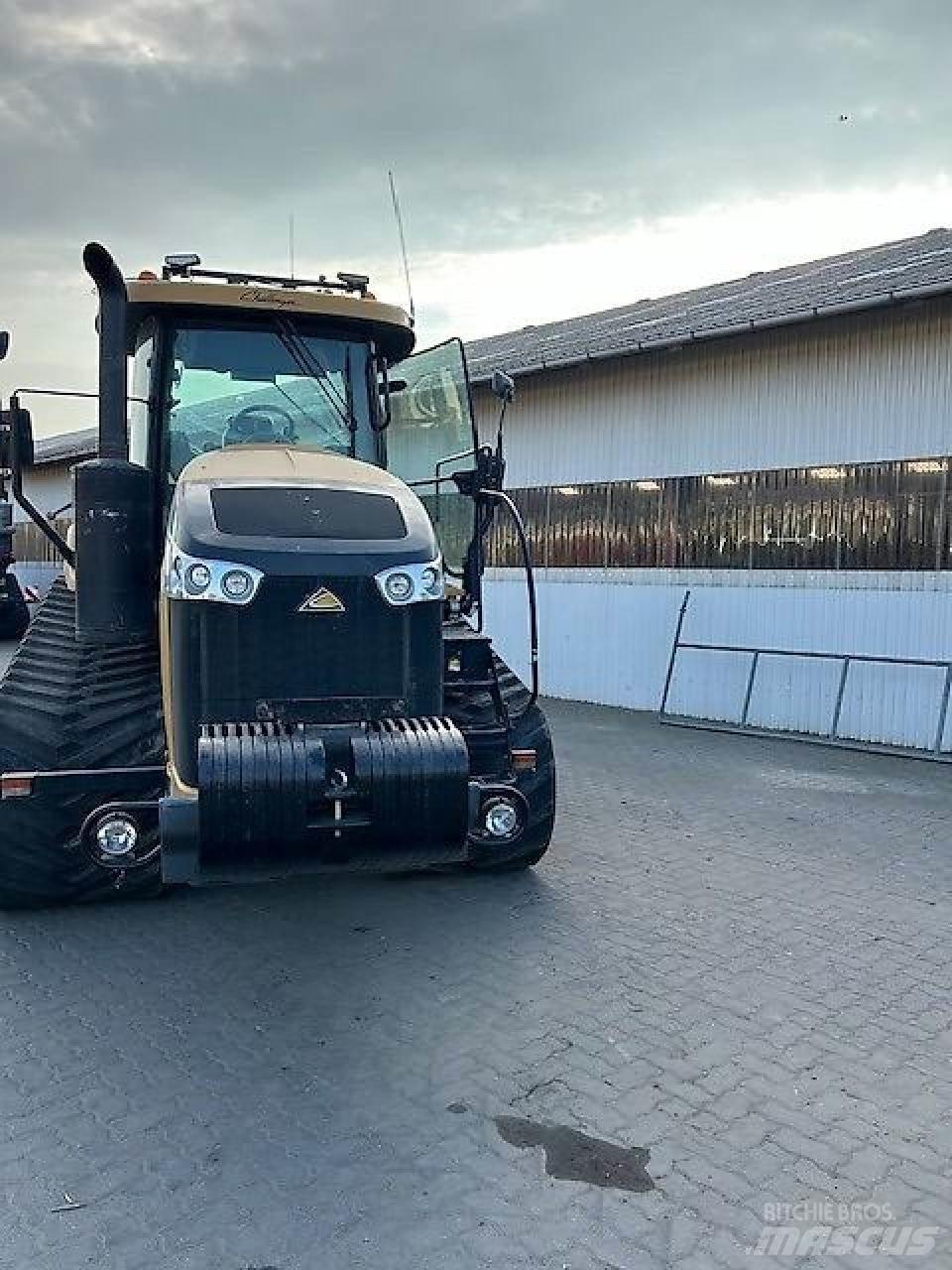 Challenger MT775E Traktori