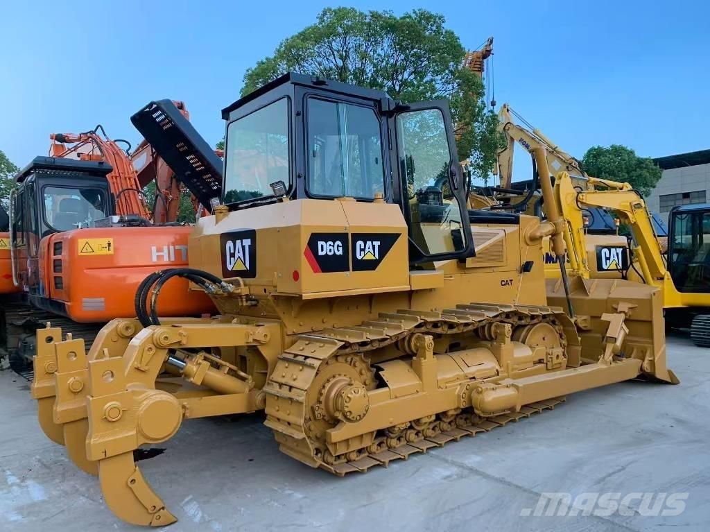 CAT D 6 G Buldožeri guseničari