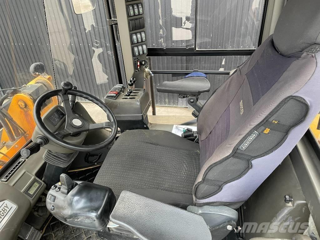 Ljungby L 13 Utovarivači na točkove