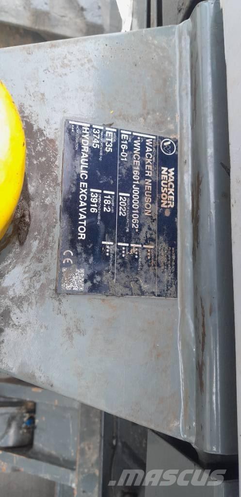 Wacker Neuson ET 35 Bageri guseničari