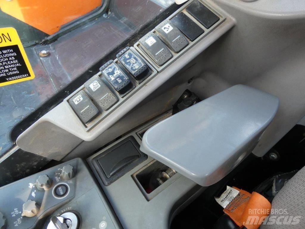 Hitachi 85 Zaxis USB Midi bageri 7t – 12t