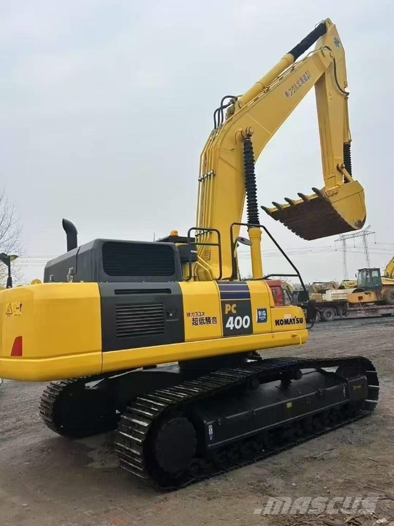 Komatsu 400-8 Bageri guseničari