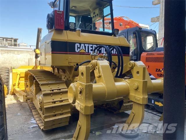 CAT D 6 G Buldožeri guseničari