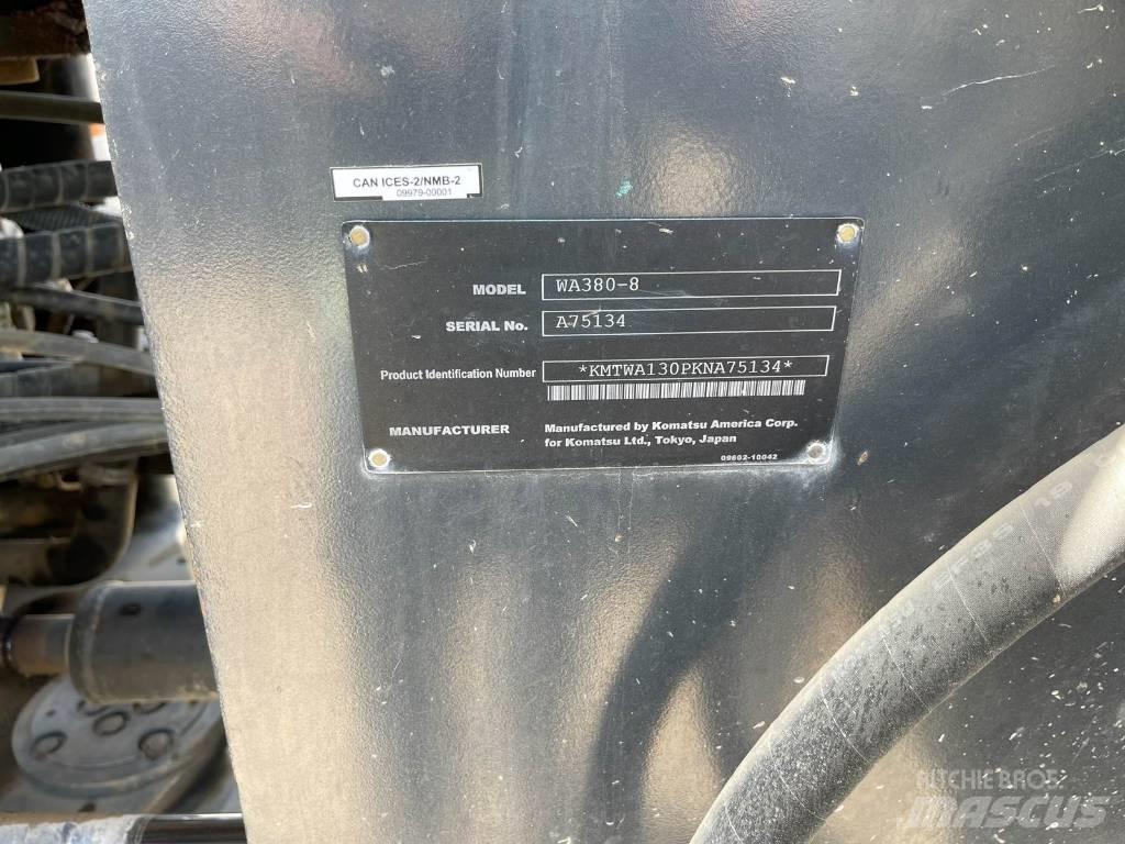 Komatsu WA 380-8 Utovarivači na točkove