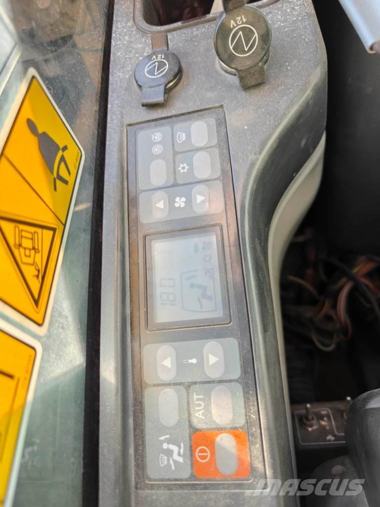 CAT 320 D LRR Bageri guseničari