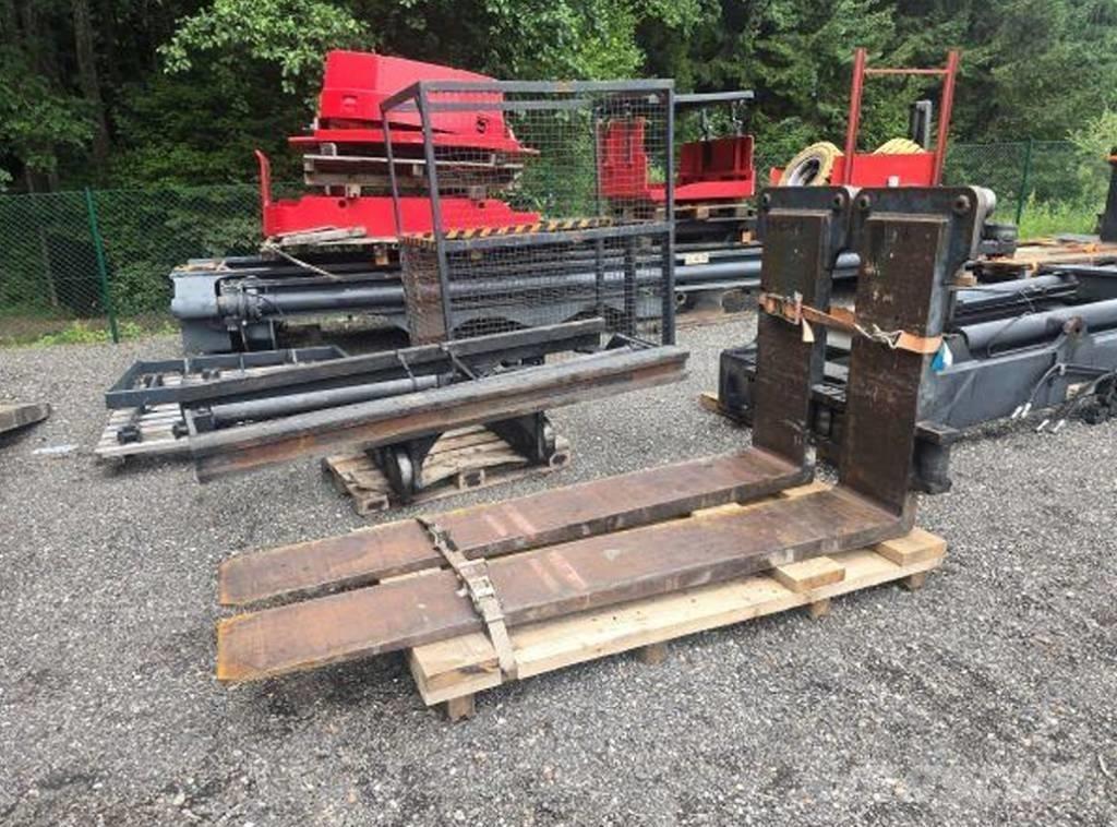 Kalmar DCE150-12 Dizelski viljuškari