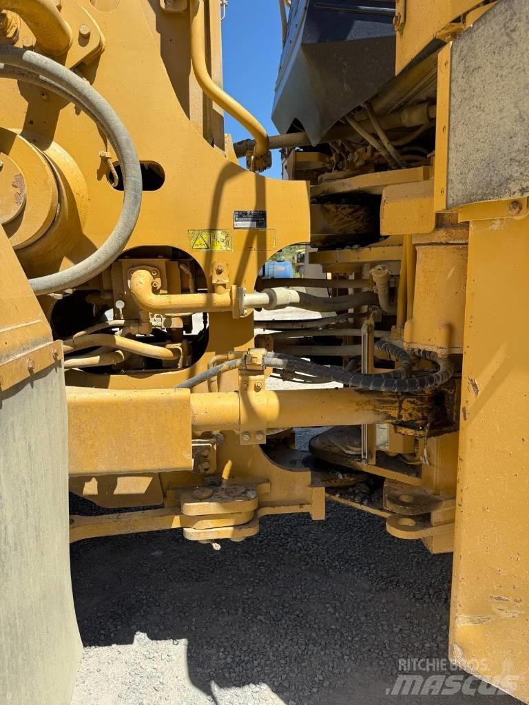 CAT 988 H Utovarivači na točkove