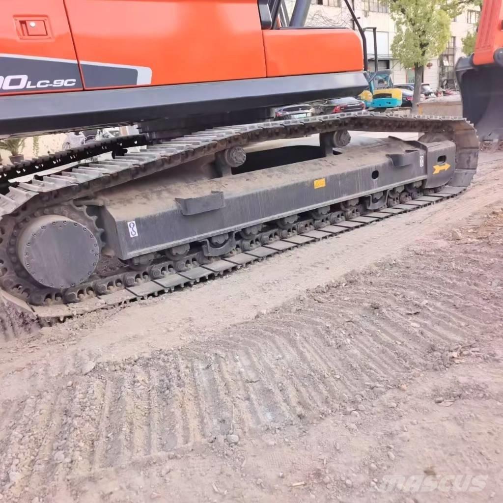 Doosan DX 300 LC Bageri guseničari