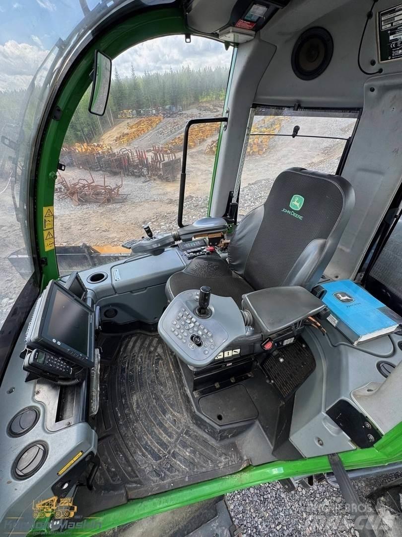 John Deere 1470E Harversteri