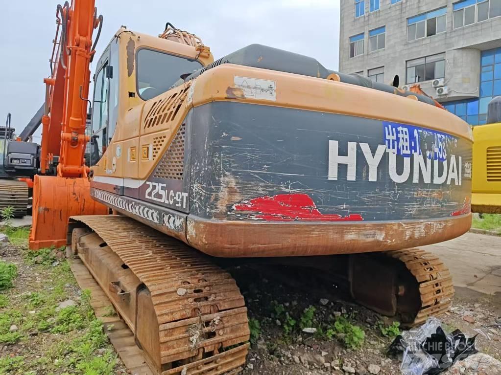 Hyundai R 225LC-9T Bageri guseničari