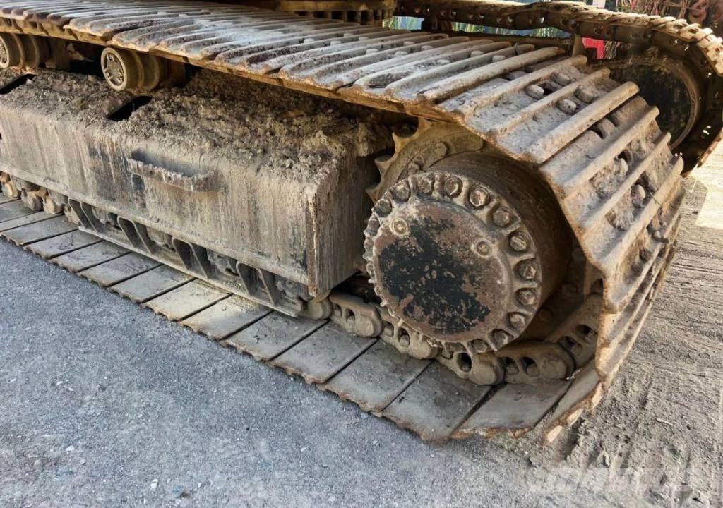 CAT 330 D L Bageri guseničari