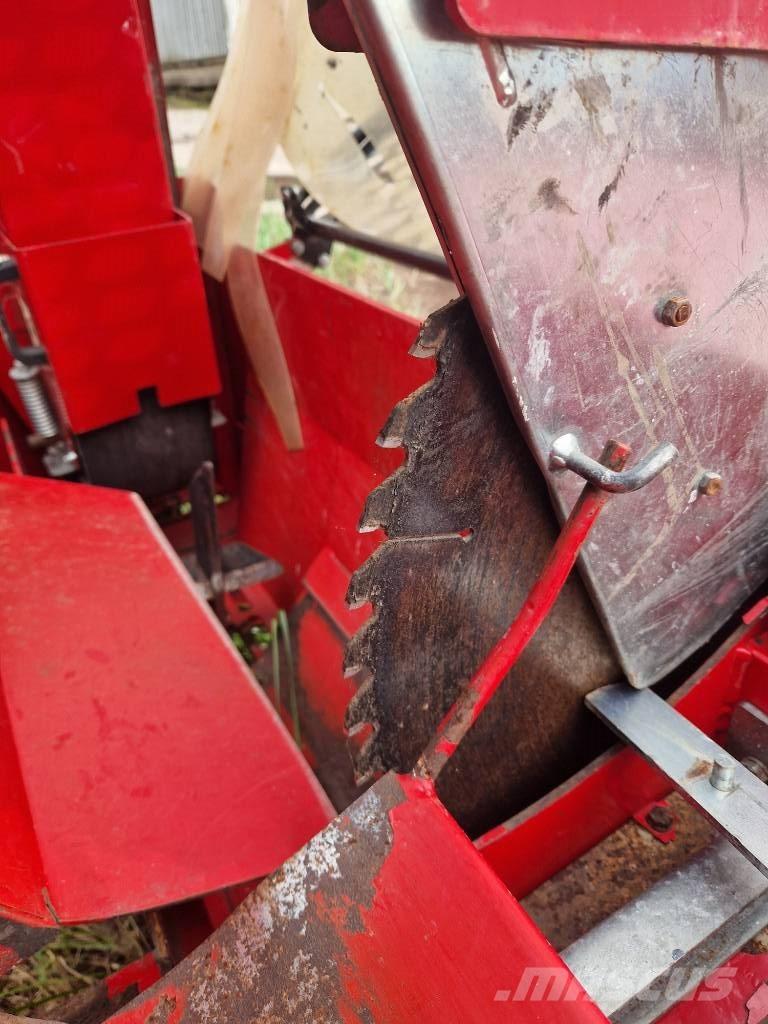 Japa 700 Cepači za drva, drobilice za drvo i strugači