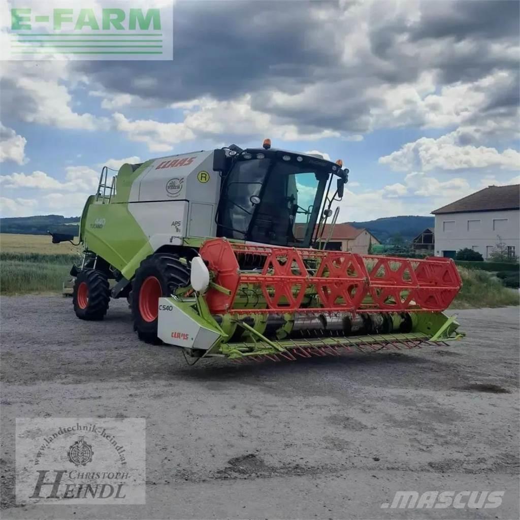CLAAS tucano 440 Kombajni