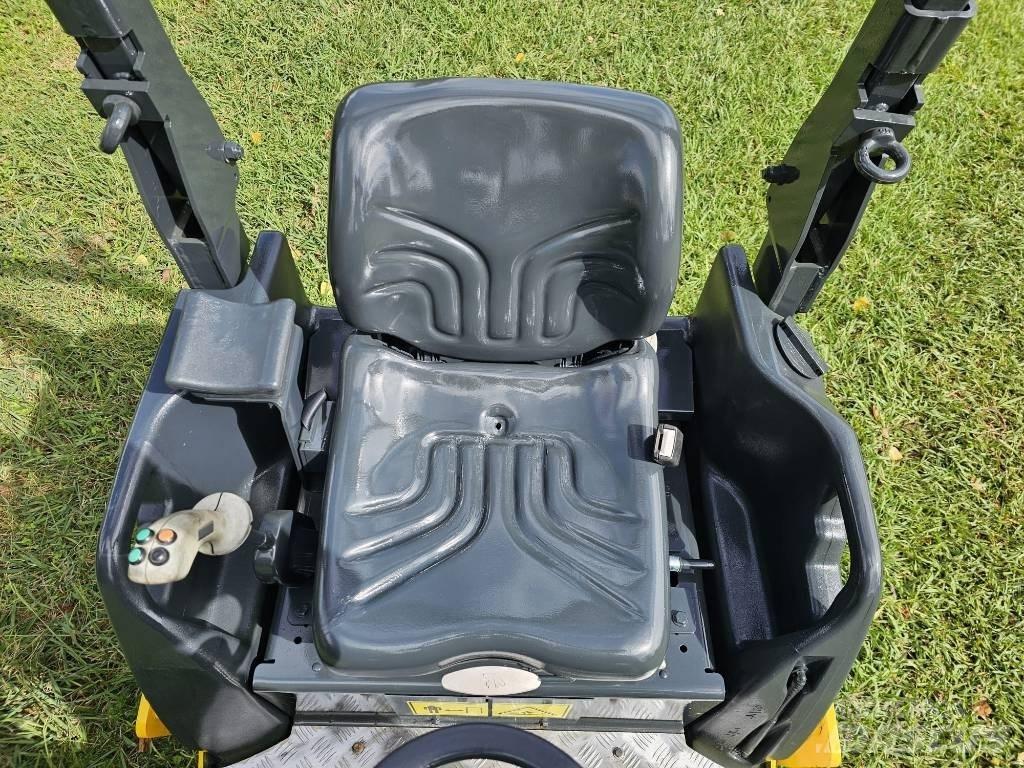 Bomag BW 120 AD Valjci sa duplim bubnjem
